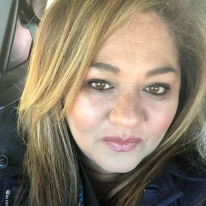 Meet your Posher, Lorena